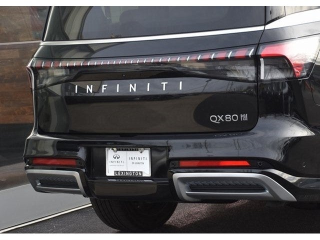 2025 INFINITI QX80 Sensory 4WD
