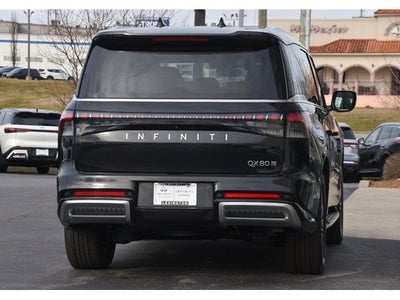 2025 INFINITI QX80 Sensory 4WD