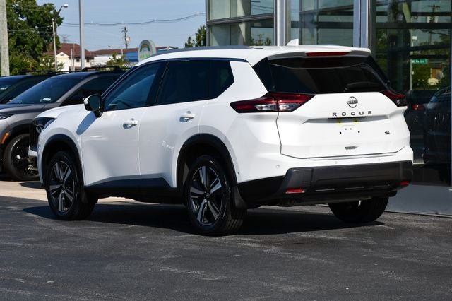 2025 Nissan Rogue SL