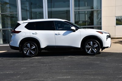 2025 Nissan Rogue SL