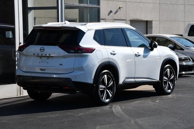 2025 Nissan Rogue SL