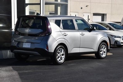 2024 Kia Soul LX