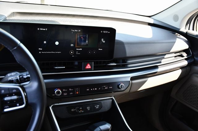 2025 Kia Carnival LXS