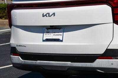 2025 Kia Carnival LXS