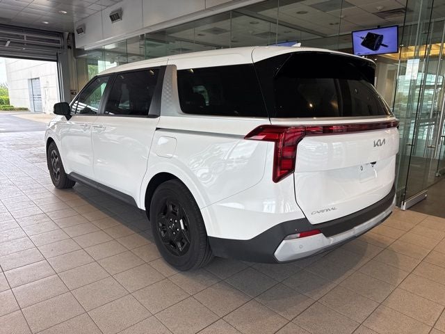 2025 Kia Carnival LXS