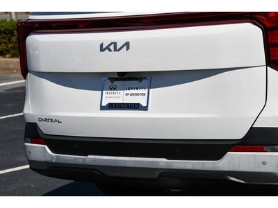 2025 Kia Carnival LXS
