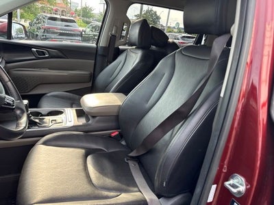 2025 Kia Carnival LXS