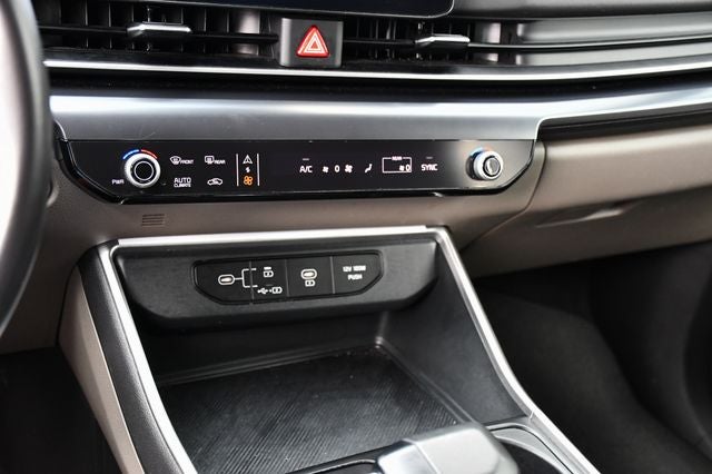2025 Kia Carnival LXS