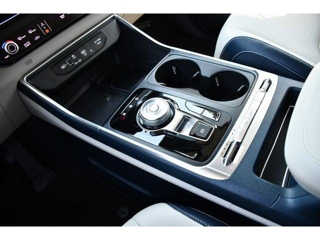 2025 Kia Carnival Hybrid SX Prestige
