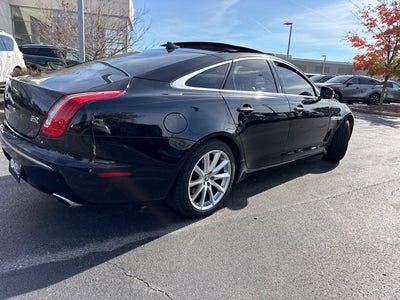 2013 Jaguar XJ Base