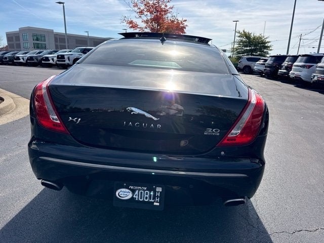 2013 Jaguar XJ Base