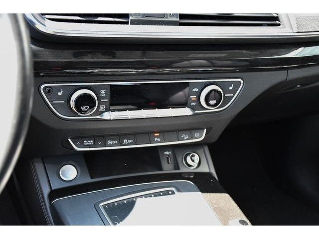 2019 Audi Q5 2.0T Premium Plus quattro